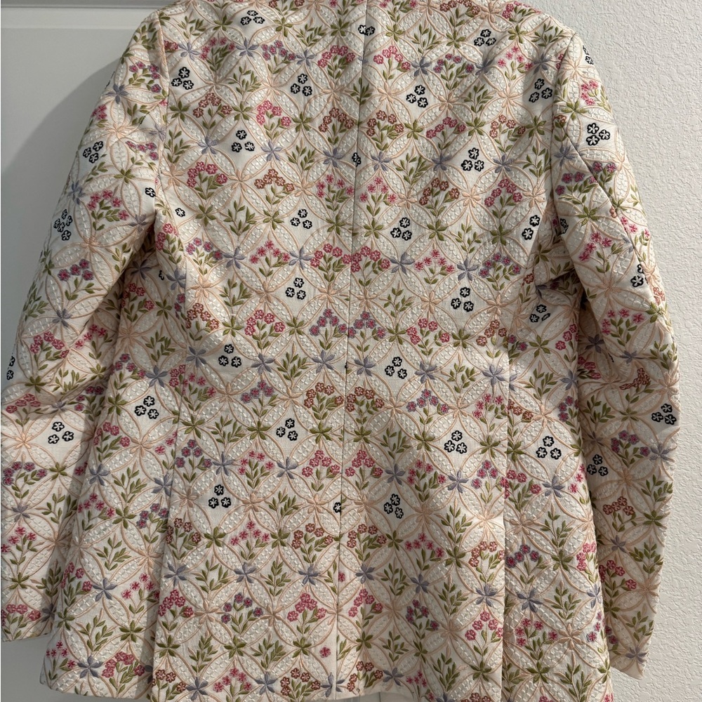 Floral Patterned Women's Jacket - Picture 4 of 5